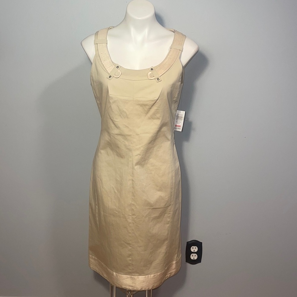 Trend Les Copains ladies NWT Sheath Dress. Size 12. Partially silk blend.